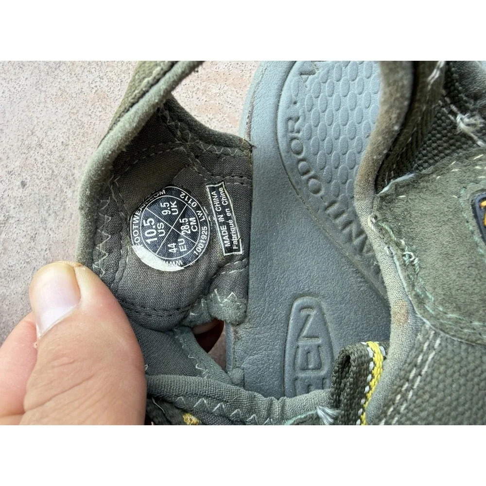KEEN Newport H2 Men's Water Sandals Olive Green Black Size 10.5 44 Hiking